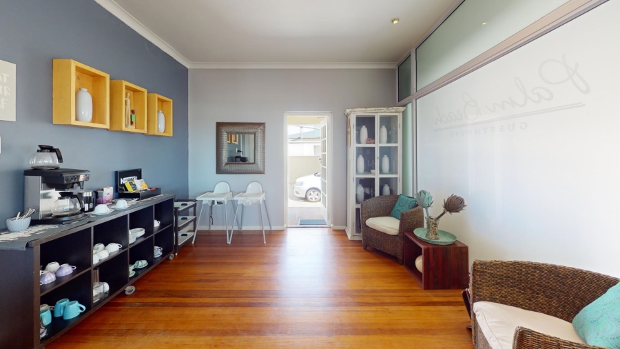 10 Bedroom Property for Sale in Summerstrand Eastern Cape